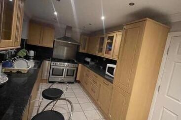 پانسیون Double Room En Suite Free Parking