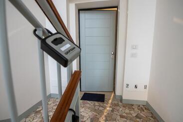 پانسیون 350 M Dall Ospedale Maggiore L Parcheggio Privato Free L Nova Galileo