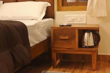 פנסיון Shore Stories