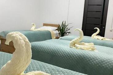 Sayak Hostel