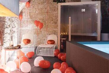 B&b Rhea Luxury
