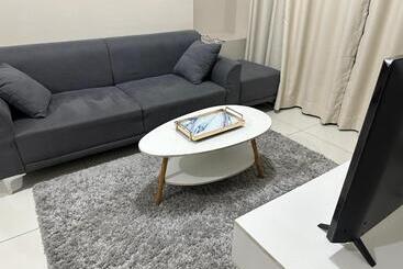 Family Home In The Florence Mckinley Hill Taguig