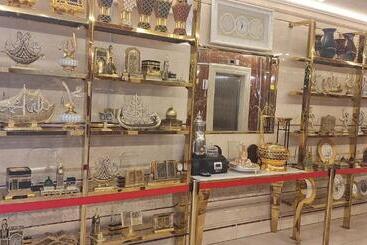 酒店 Diuof Almaqam