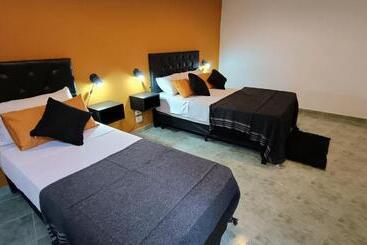 هتل Hostería Suites Del Centro