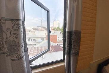 هتل Khách Sạn Nam đô 1
