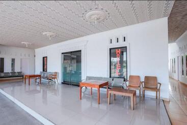 هتل Wisma Silampari Mitra Reddoorz