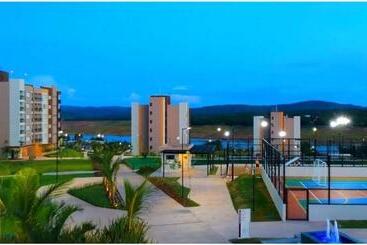 هتل Resort Praias Do Lago Park