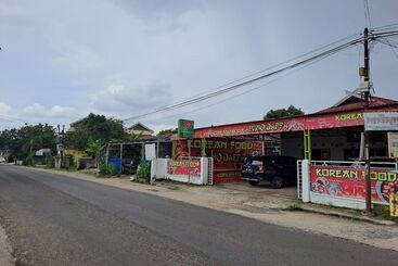هتل Spot On 93464 Penginapan Tulimario Syariah