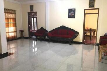 Karu’s Hostel