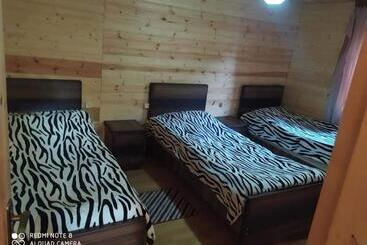 پانسیون Guesthouse Luka