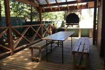 پانسیون Hostal Y Cabañas Puerto Pucon