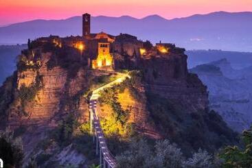 ペンション Marcella Va A Civita