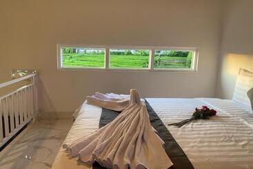 پانسیون Misi Guesthouse