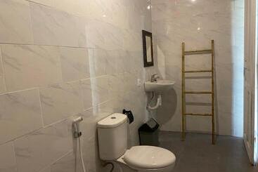 پانسیون Misi Guesthouse