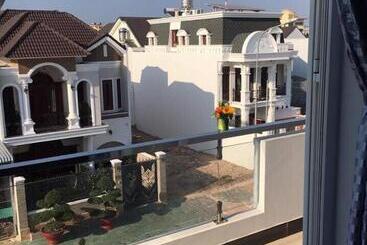 پانسیون Nhà Nghỉ Hương Trang