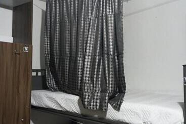 Soluna Female Only Hostel