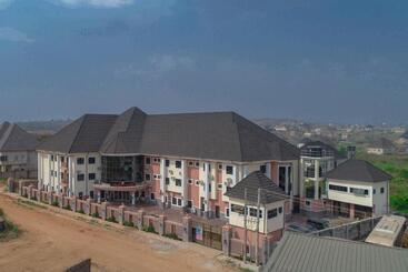 Abada Luxury Hotel And Suites