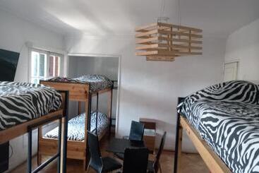 هاستل Hostal Salvador
