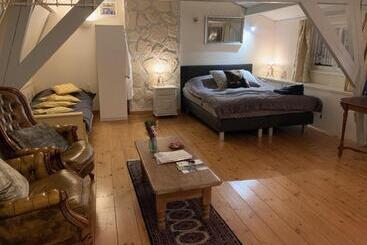 B&b Petit Chateau   Stijlvol Verblijf Voor Werk En Ontspanning