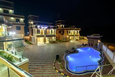 تختخواب و صبحانه Dubai Infinite Luxury Suites