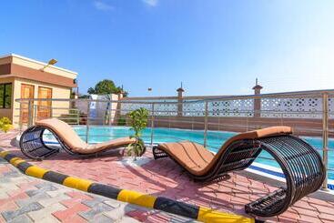 تختخواب و صبحانه Dubai Infinite Luxury Suites