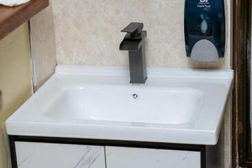 تختخواب و صبحانه Dubai Infinite Luxury Suites