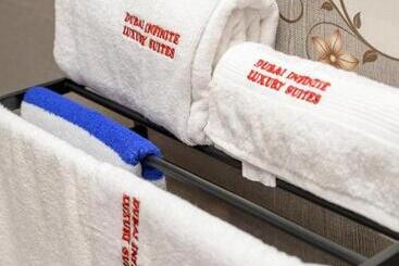 تختخواب و صبحانه Dubai Infinite Luxury Suites
