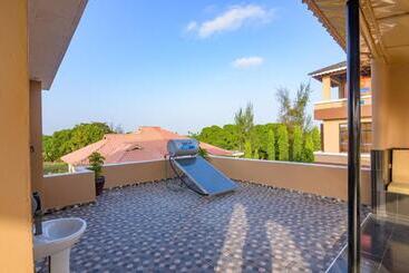 تختخواب و صبحانه Dubai Infinite Luxury Suites
