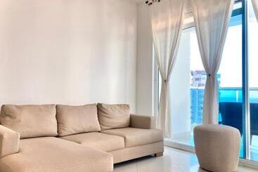 Cozy 2br With Ocean View In Cartagena