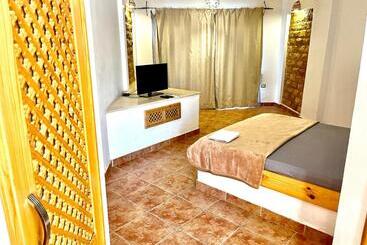 هتل Canyon Dahab Lagona