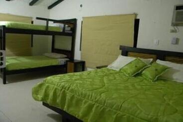 هتل Las Palmas Melgar