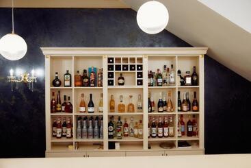 هتل Restaurant Imperium