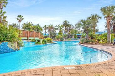 هتل آپارتمان Marvelous 9th Floor Condo Gulf, Pool & Sunset View