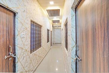 Oyo Hotel Classic Villa