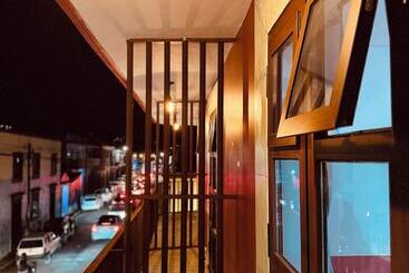 پانسیون Lidia Anturios Suites