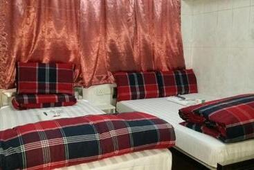 پانسیون Prime Star Inn