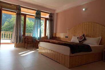 پانسیون Wood Stone Homestay