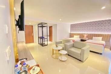 Sm Tower Hotel And Convention Berau