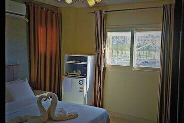 هاستل Grand Egyptian Museum View Inn