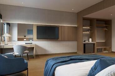 Aston Palu Hotel & Conference Center