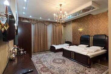 تختخواب و صبحانه Bless