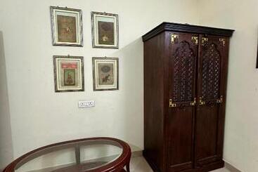 تختخواب و صبحانه Supyar Mahal