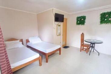 هتل Barber S Resort