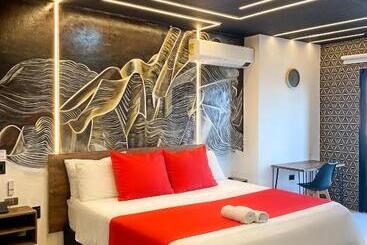 هتل Calle Real Inn