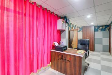 هتل Collection O Chandra Guest House