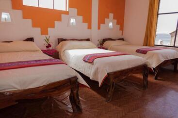 هتل Hostal Margarita Isla Del Sol Norte Comunidad Challapampa