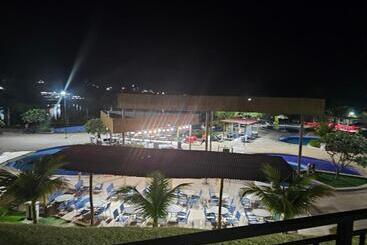 هتل Ilhas Do Lago Eco Resort