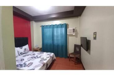 هتل Oyo 1037 Lendes Tourist Inn Main