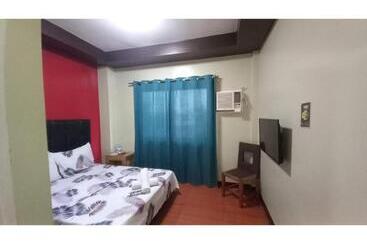 هتل Oyo 1037 Lendes Tourist Inn Main