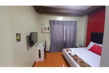 هتل Oyo 1037 Lendes Tourist Inn Main